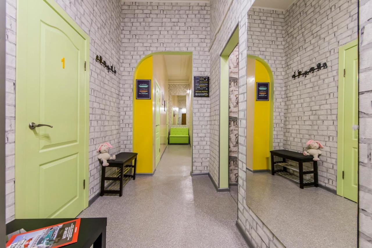 Hostel Vokzalnaya Kiev Exteriör bild