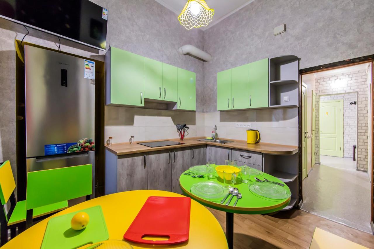 Hostel Vokzalnaya Kiev Exteriör bild