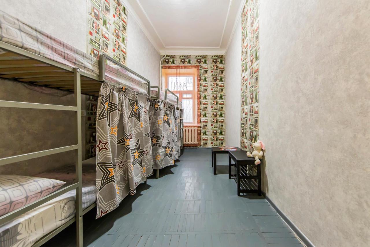 Hostel Vokzalnaya Kiev Exteriör bild